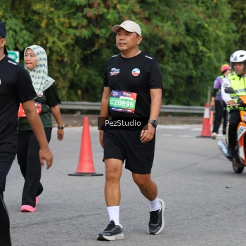 Runner Photo 3545813