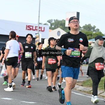 Runner Photo 3545818