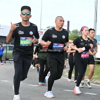 Runner Photo 3545826