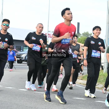 Runner Photo 3545827