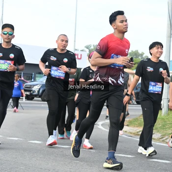 Runner Photo 3545828