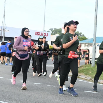 Runner Photo 3545833