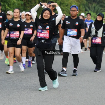 Runner Photo 3545835