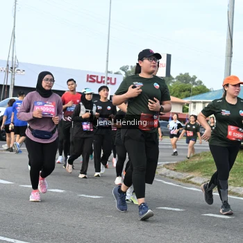Runner Photo 3545838