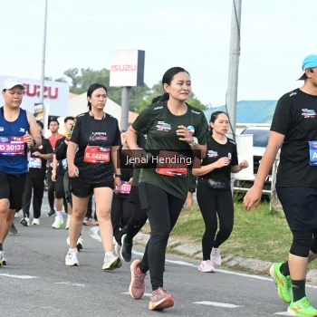 Runner Photo 3545839