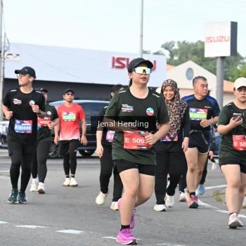 Runner Photo 3545860