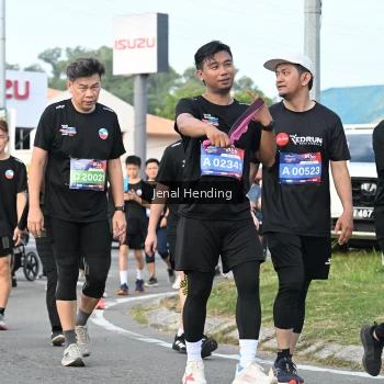 Runner Photo 3545902