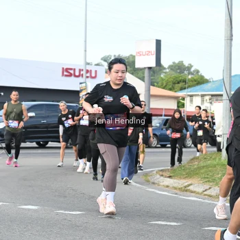 Runner Photo 3545909