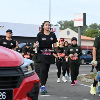 Runner Photo 3545912
