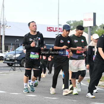 Runner Photo 3545916
