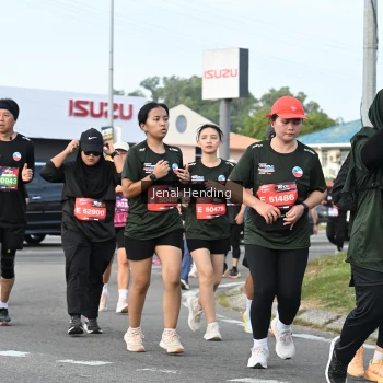 Runner Photo 3545917