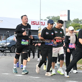 Runner Photo 3545918