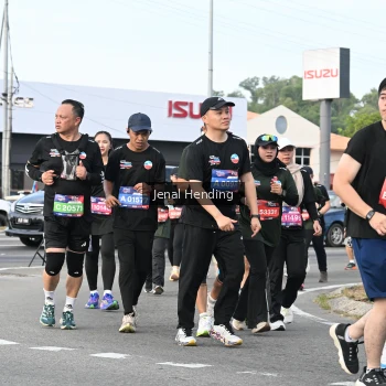 Runner Photo 3545919