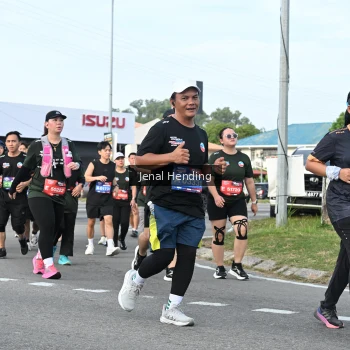 Runner Photo 3545950
