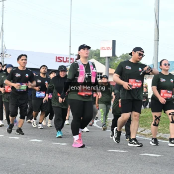 Runner Photo 3545951
