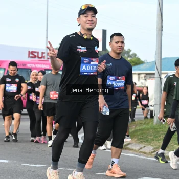 Runner Photo 3545977