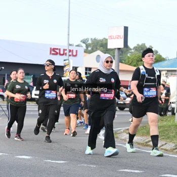 Runner Photo 3545995