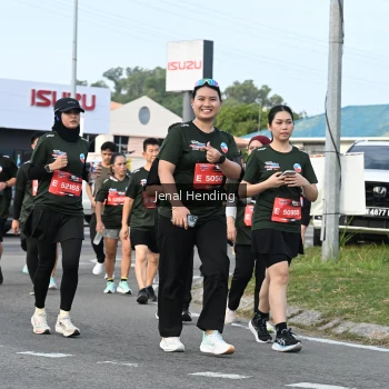 Runner Photo 3545999
