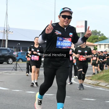 Runner Photo 3546007
