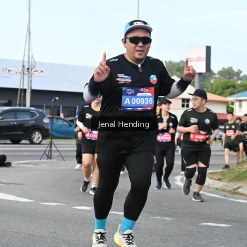 Runner Photo 3546010
