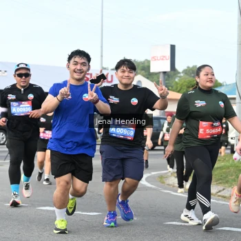 Runner Photo 3546012