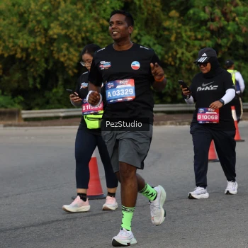 Runner Photo 3546022