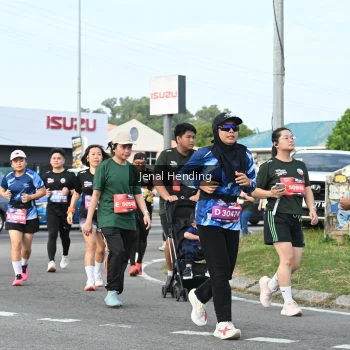 Runner Photo 3546033