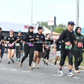 Runner Photo 3546038