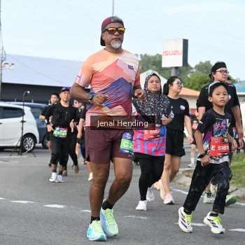 Runner Photo 3546042