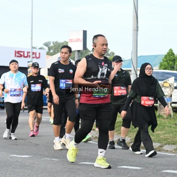 Runner Photo 3546054