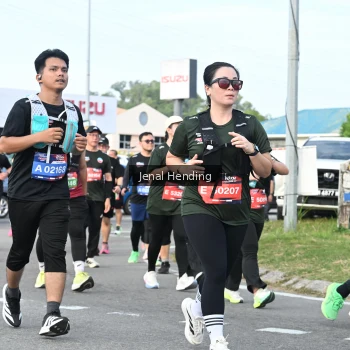 Runner Photo 3546057
