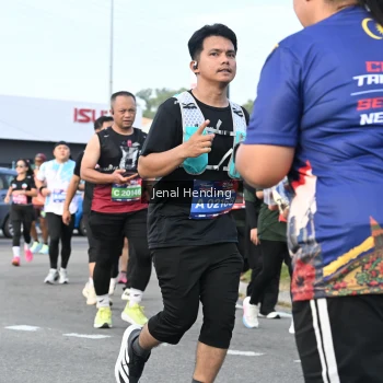 Runner Photo 3546058