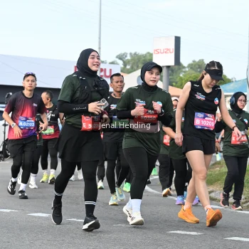 Runner Photo 3546059