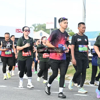 Runner Photo 3546060