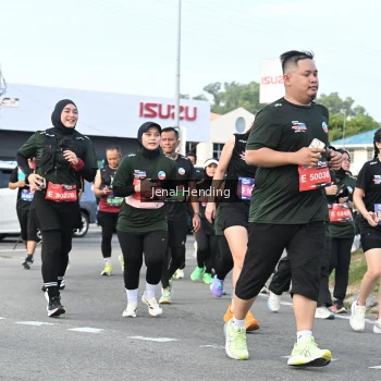 Runner Photo 3546063