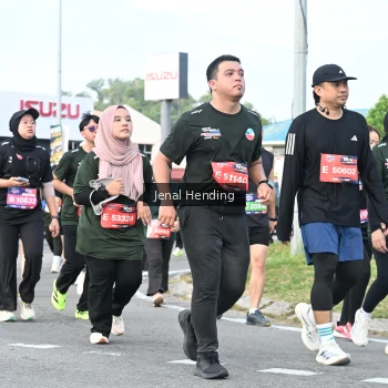 Runner Photo 3546072