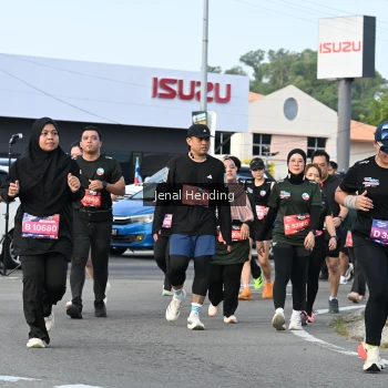 Runner Photo 3546075