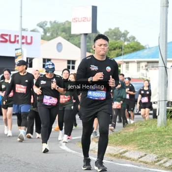Runner Photo 3546076