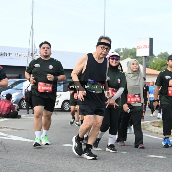 Runner Photo 3546089
