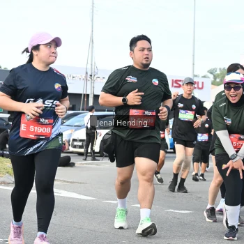 Runner Photo 3546092