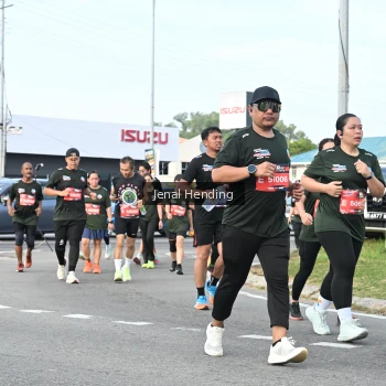 Runner Photo 3546112