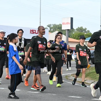 Runner Photo 3546114