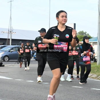 Runner Photo 3546116