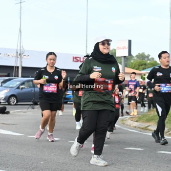 Runner Photo 3546123