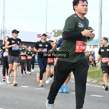 Runner Photo 3546125