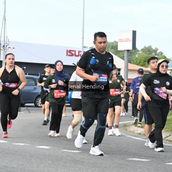 Runner Photo 3546133