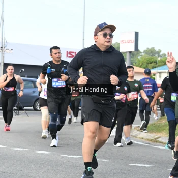 Runner Photo 3546136