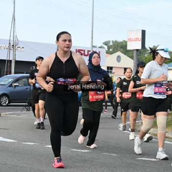 Runner Photo 3546137
