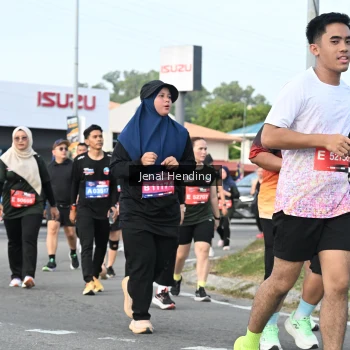 Runner Photo 3546143