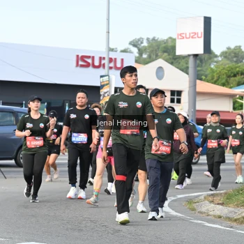 Runner Photo 3546155